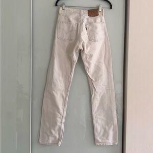 Perfect Vintage White Levi’s PRICE FIRM